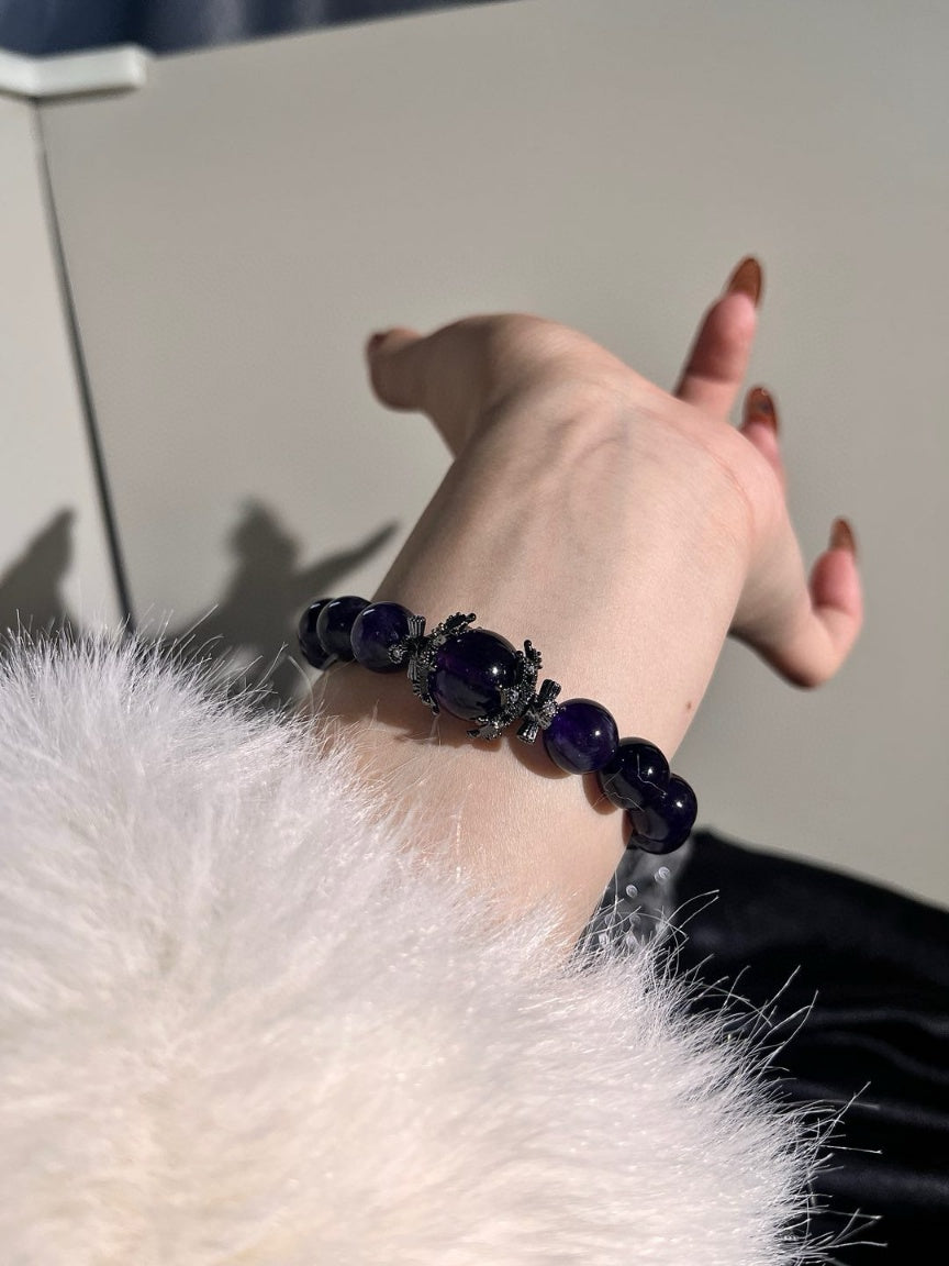 SOPHISTICATED WOMAN - Rare Deep Purple Amethyst Bracelet