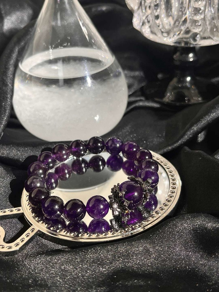 SOPHISTICATED WOMAN - Rare Deep Purple Amethyst Bracelet